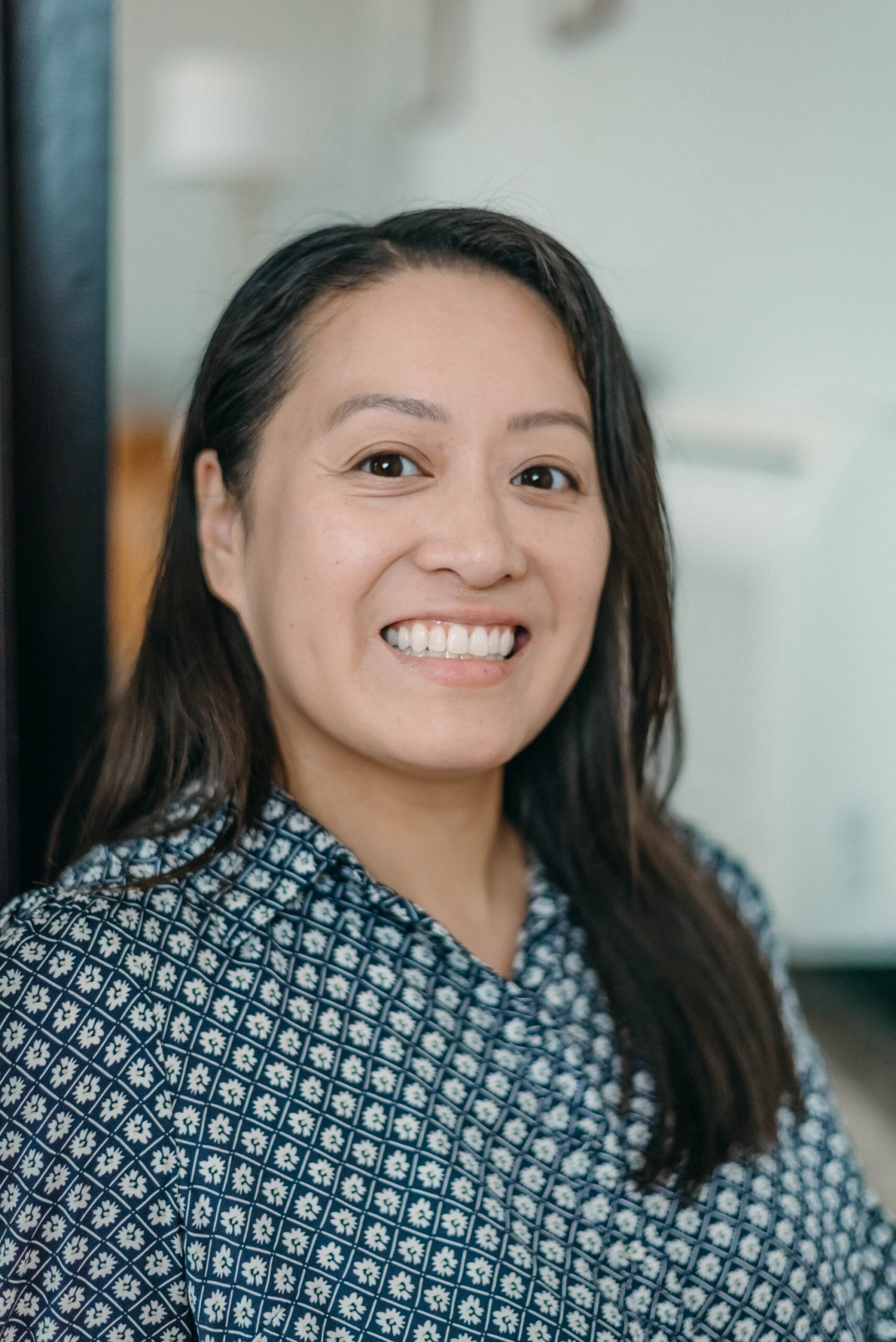 Julie Nguyen, LPCC